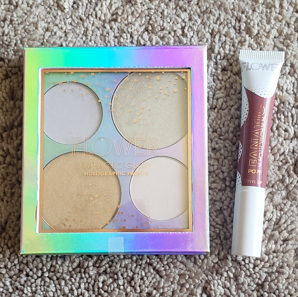 Flower galactic glow holographic highlighter lip - Picture 1 of 5